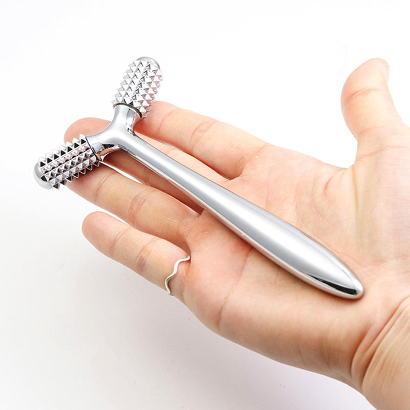 선물 세트 뷰티 케어 Y 모양 미니 롤러 3d 금속 손잡이 홈 롤러 마사지 롤러 페이스 아이 릴랙스 마사지 선물 세트 뷰티 케어 Y 모양 미니 롤러 3d 금속 손잡이 홈 롤러 마사지 롤러 페이스 아이 릴랙스 마사지