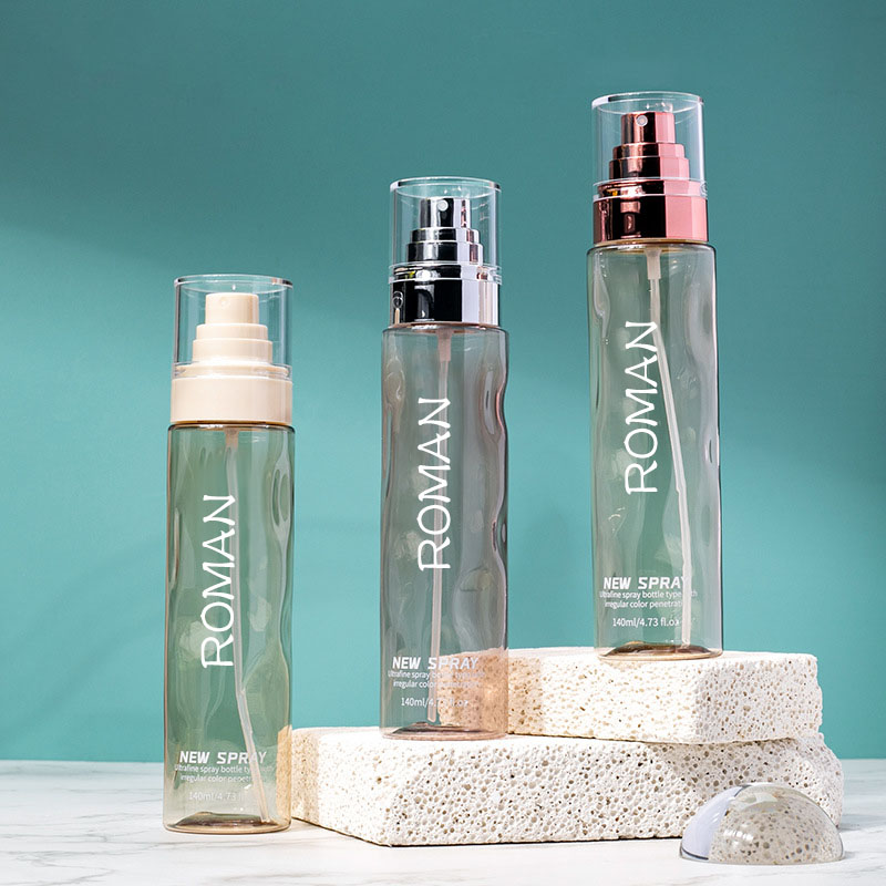 명확한 둥근 화장용 플라스틱 살포 토너 병은 금은 혈청 펌프 병을 가진 100ml 120 ml 기초 몸 로션을 비웁니다