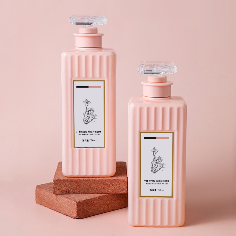 헤어 오일 샴푸 및 컨디셔너 화장품 용기에 대 한 줄무늬 모양 표면을 가진 500ml 750ml 사각형 플라스틱 애완 동물 로션 펌프 병