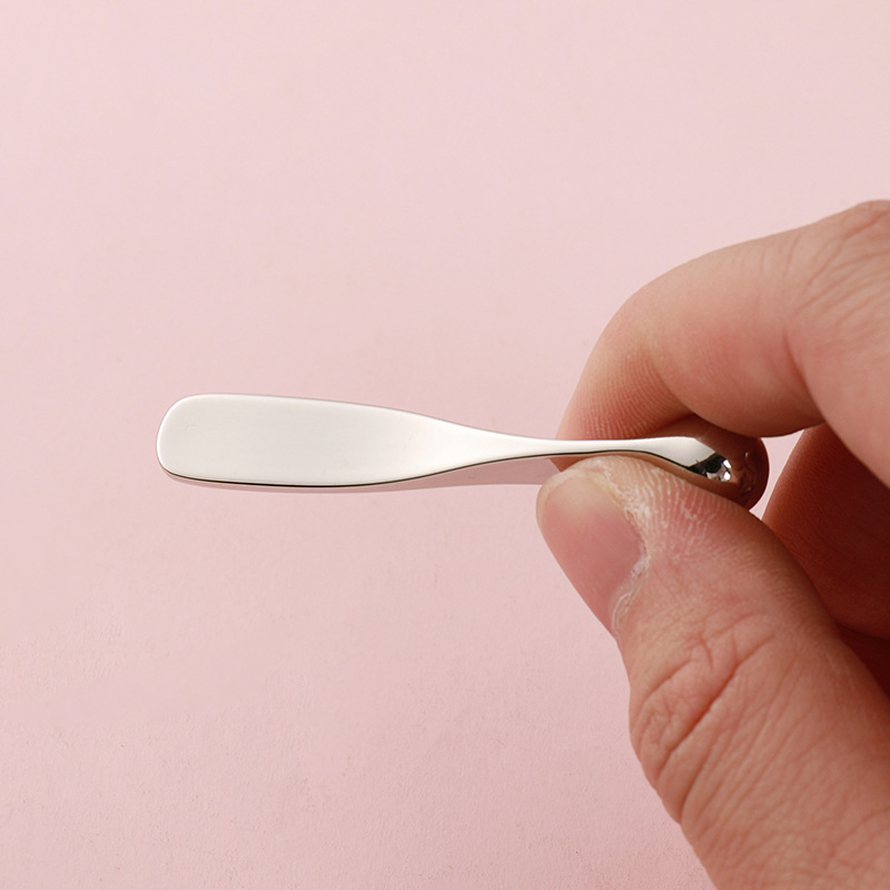 아연 - 합금 눈 크림 주걱 소형 미용 도구 휴대용 눈 크림 스틱 마사지기 아연 - 합금 눈 크림 주걱 소형 미용 도구 휴대용 눈 크림 스틱 마사지기